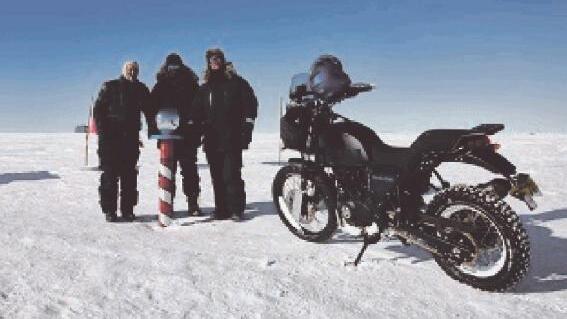 Polar-Expedition: Auf Enduros zum Südpol