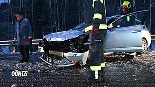 Drei Pkw bei Unfall in Königswiesen
